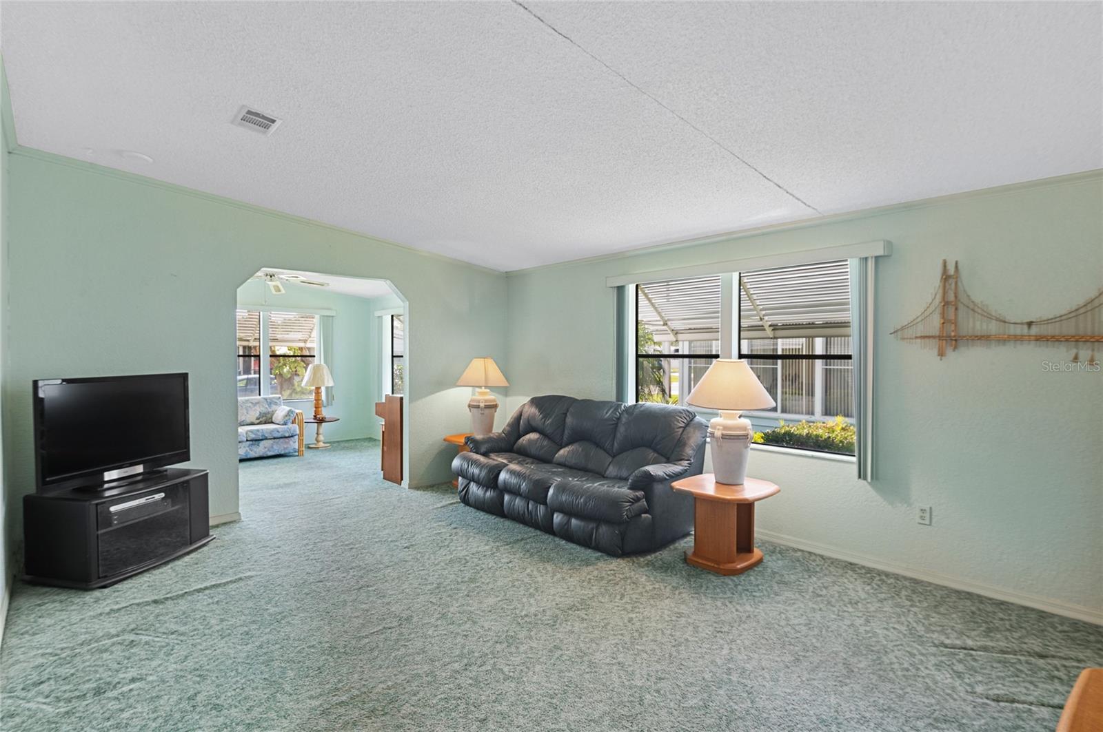 432 KING WAY, TAVARES, FL, 32778