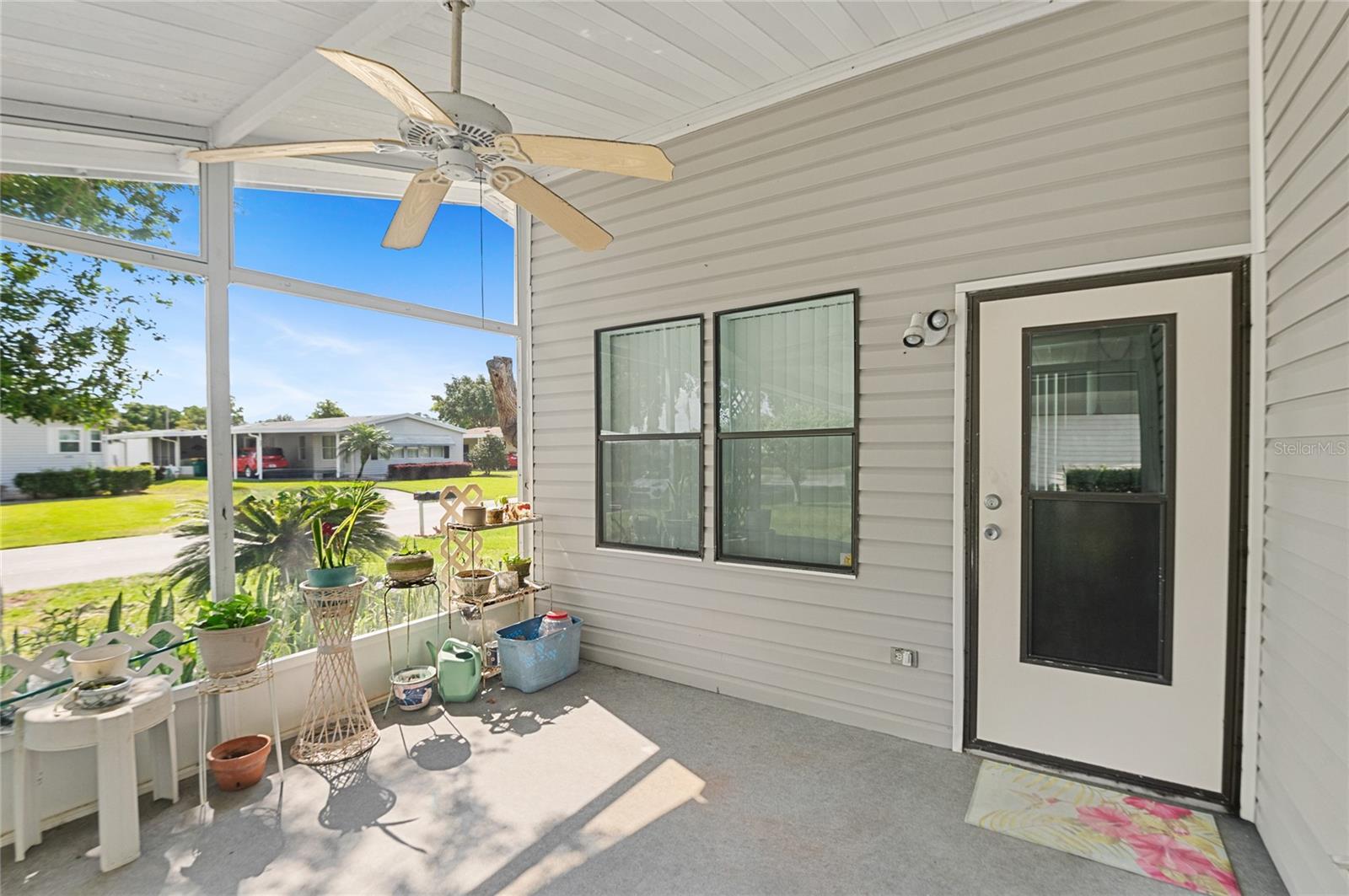 432 KING WAY, TAVARES, FL, 32778