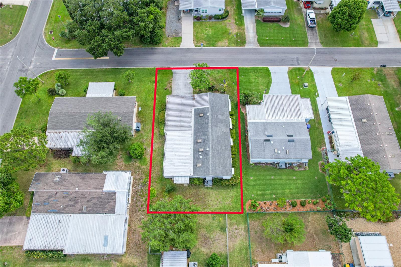 432 KING WAY, TAVARES, FL, 32778