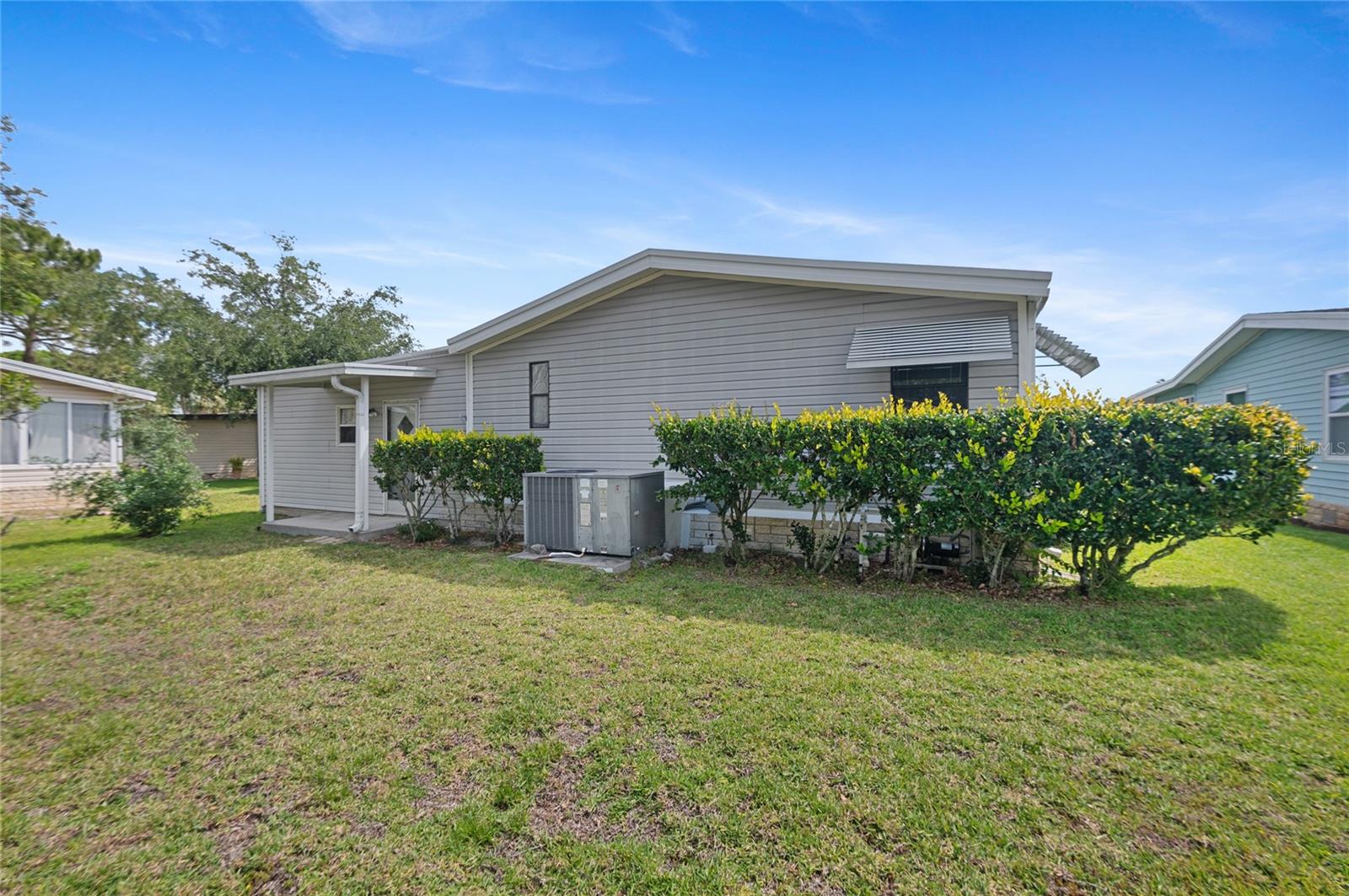 432 KING WAY, TAVARES, FL, 32778