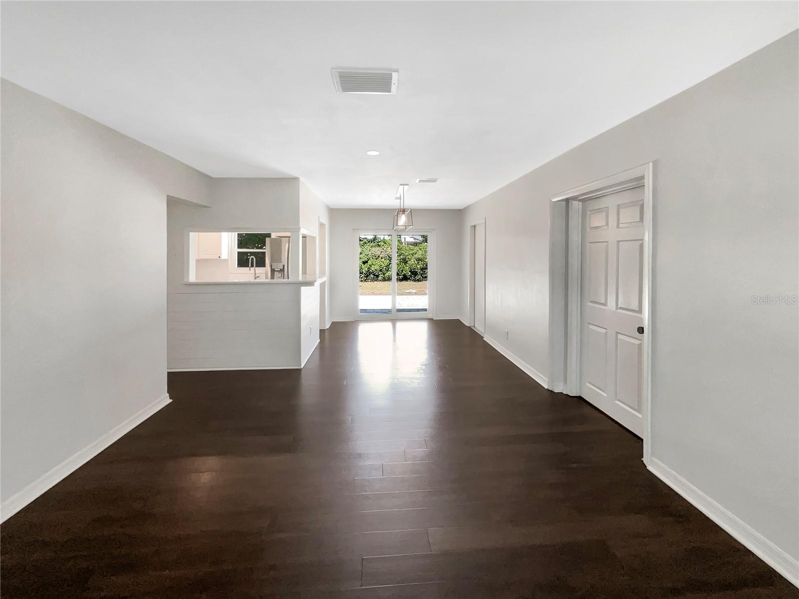 4825 W BAY COURT AVE, TAMPA, FL, 33611