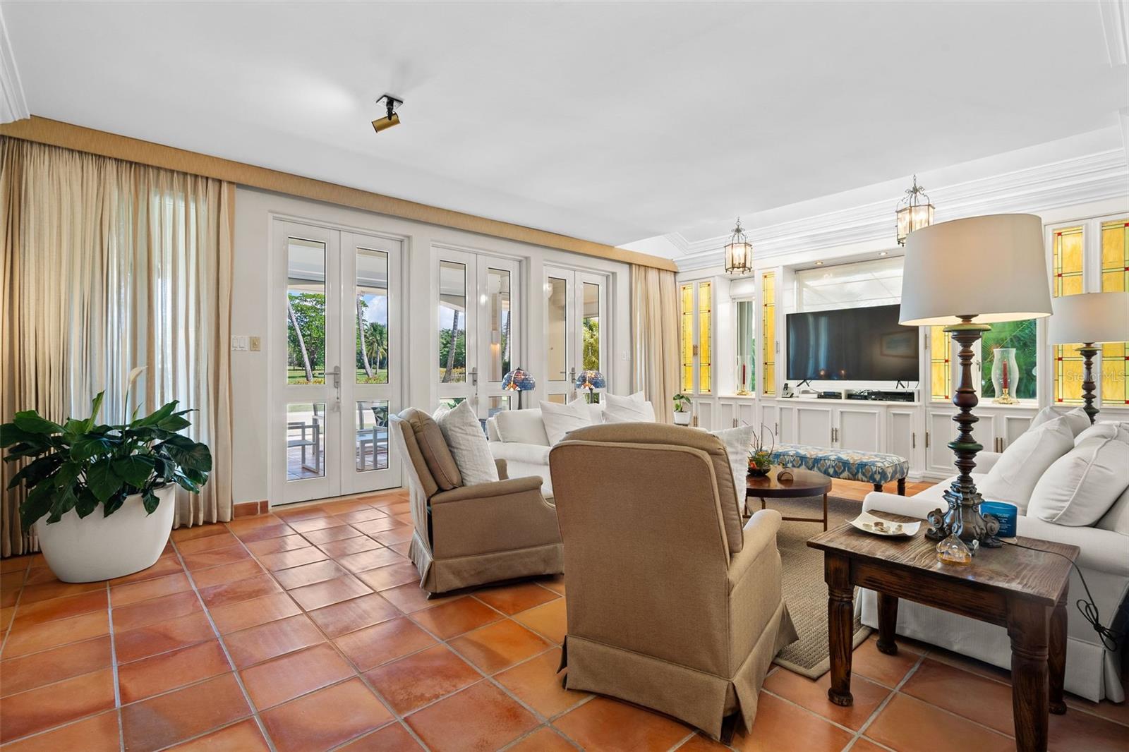 PR9113093 Property Photo