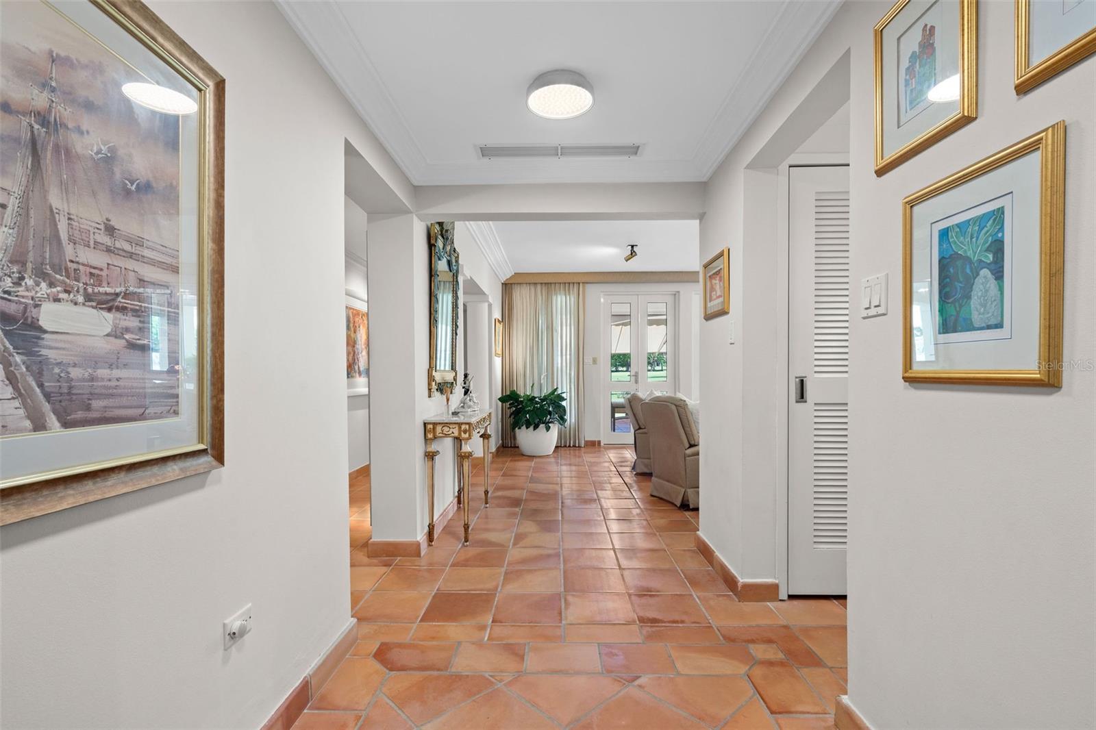 PR9113093 Property Photo