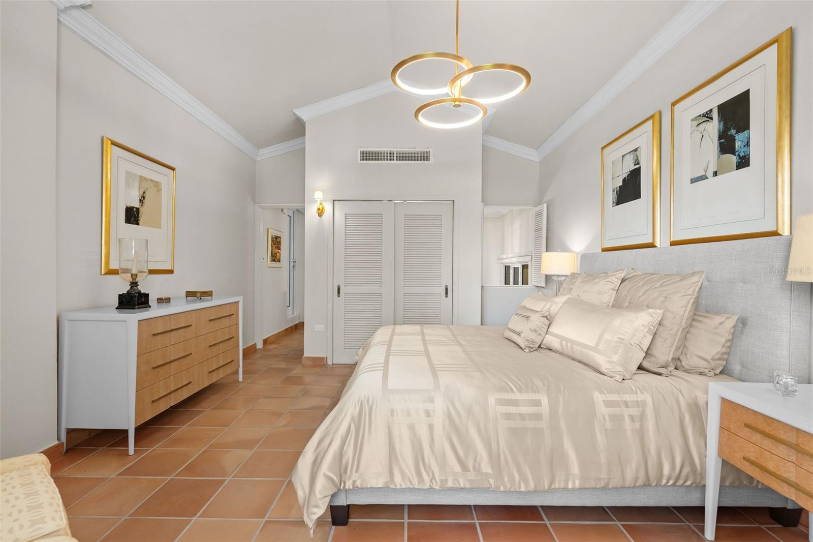 PR9113093 Property Photo