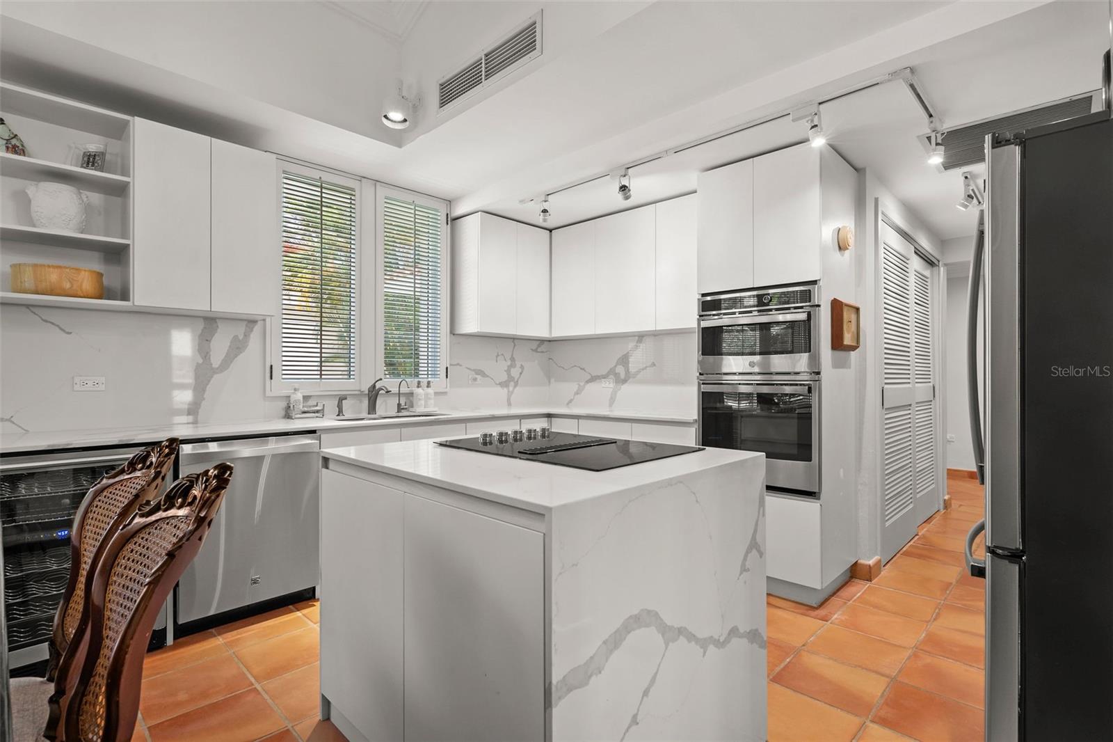 PR9113093 Property Photo