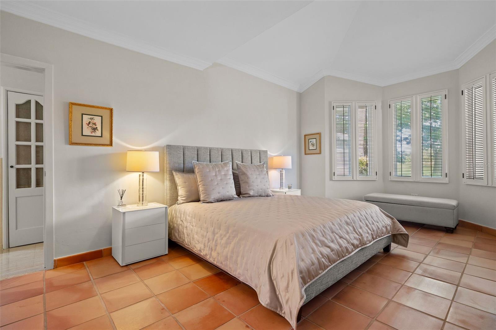 PR9113093 Property Photo