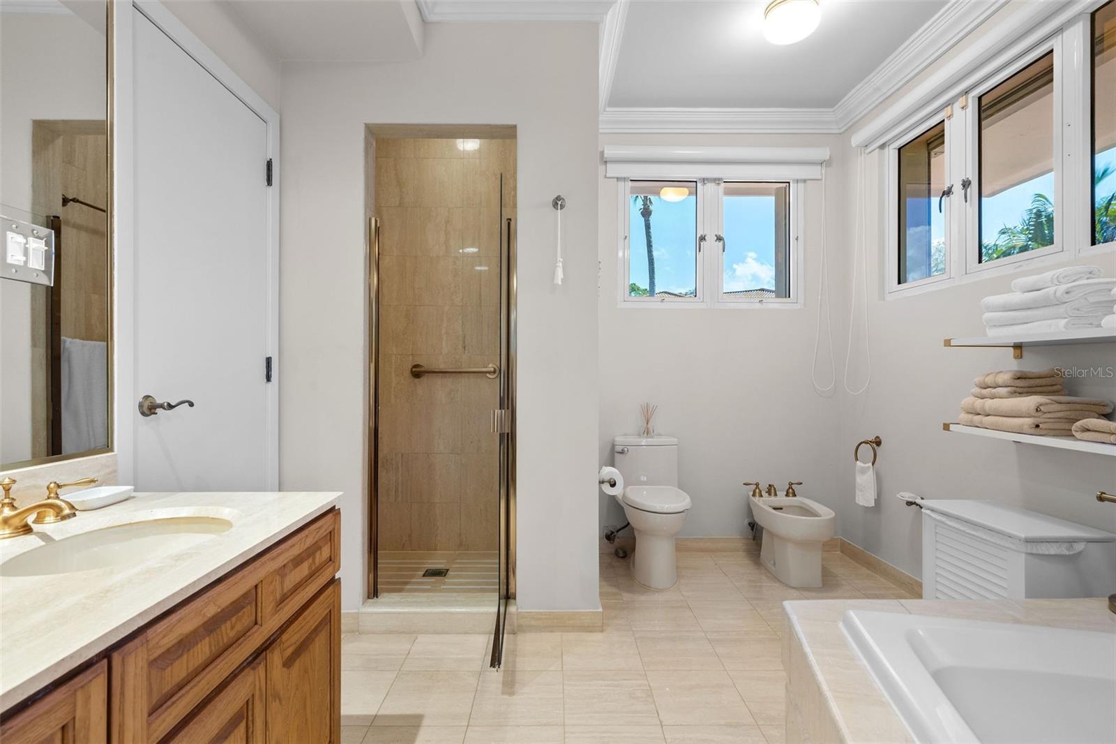 PR9113093 Property Photo