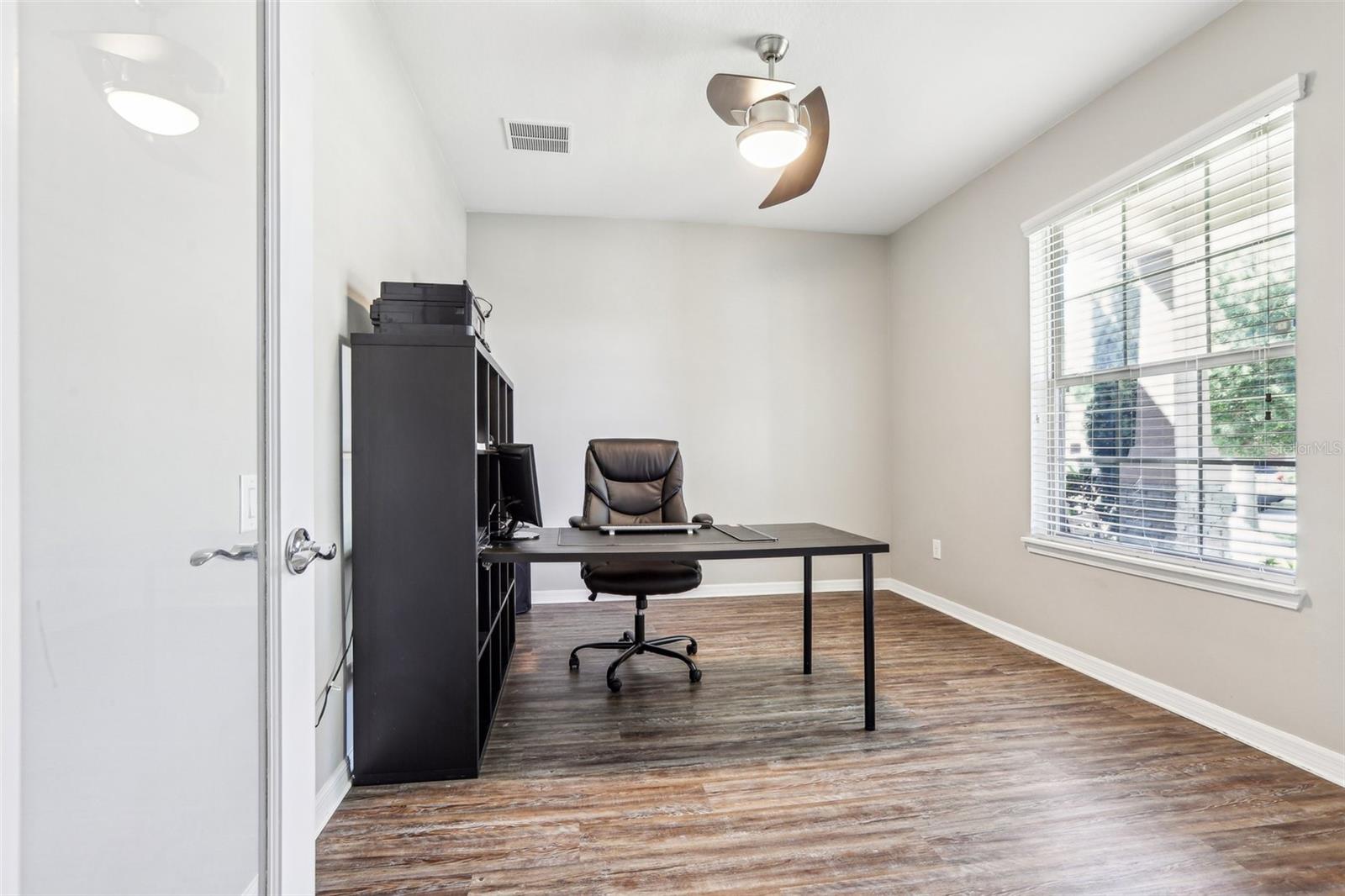 2127 LANDSIDE DR, VALRICO, FL, 33594