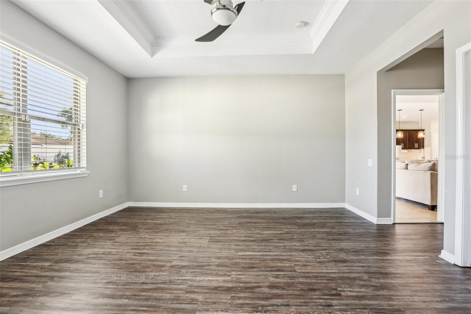 2127 LANDSIDE DR, VALRICO, FL, 33594