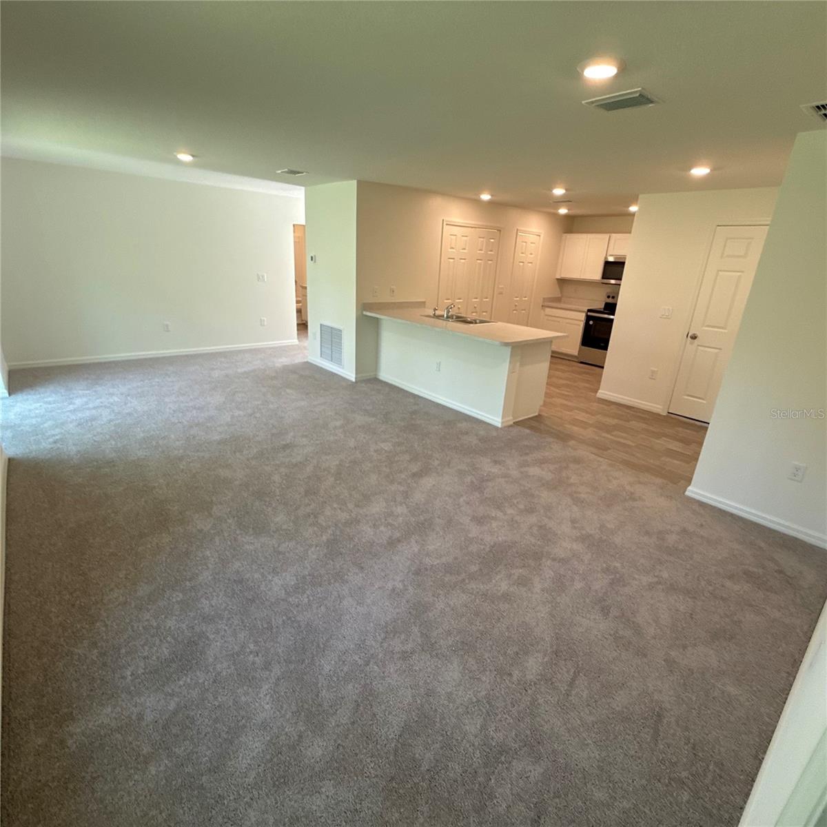 131 PALMWOOD DR, PALM COAST, FL, 32164