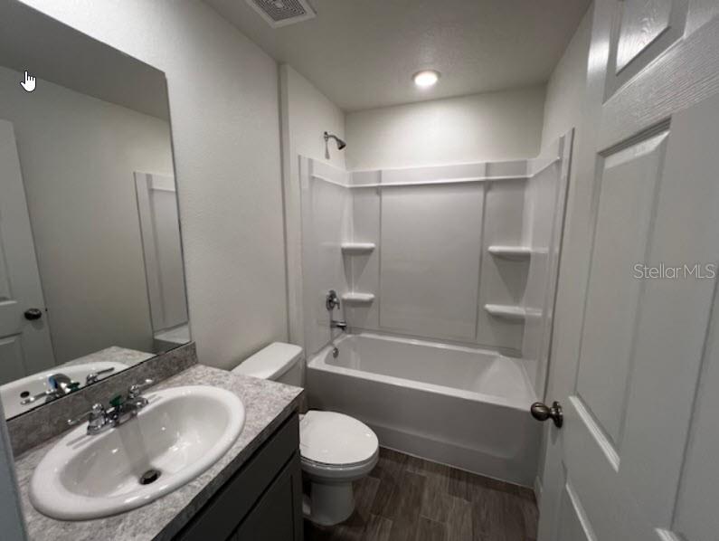 10 LLANES PL, PALM COAST, FL, 32164