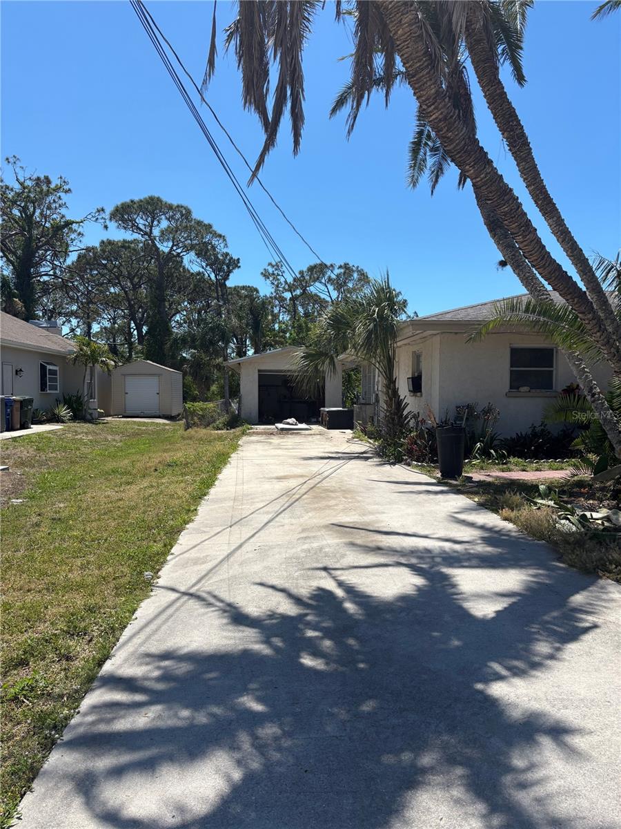 907 HAMPTON RD, NOKOMIS, FL, 34275