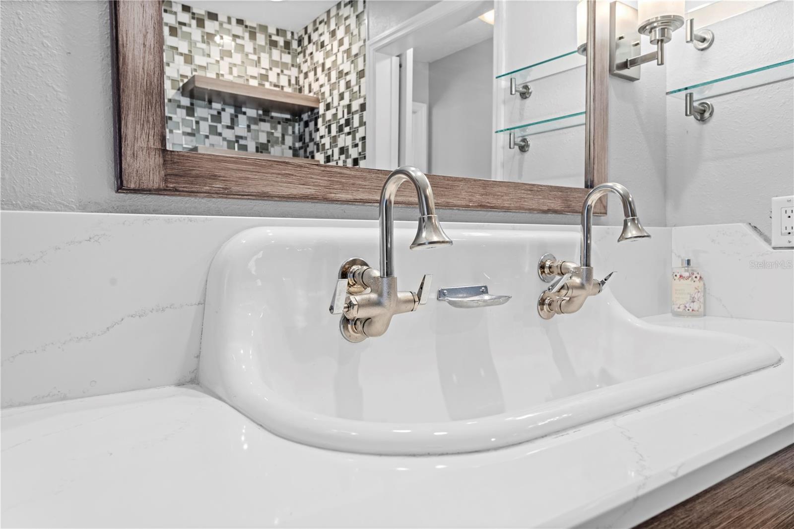 7466 JONQUIL PL, WEEKI WACHEE, FL, 34607