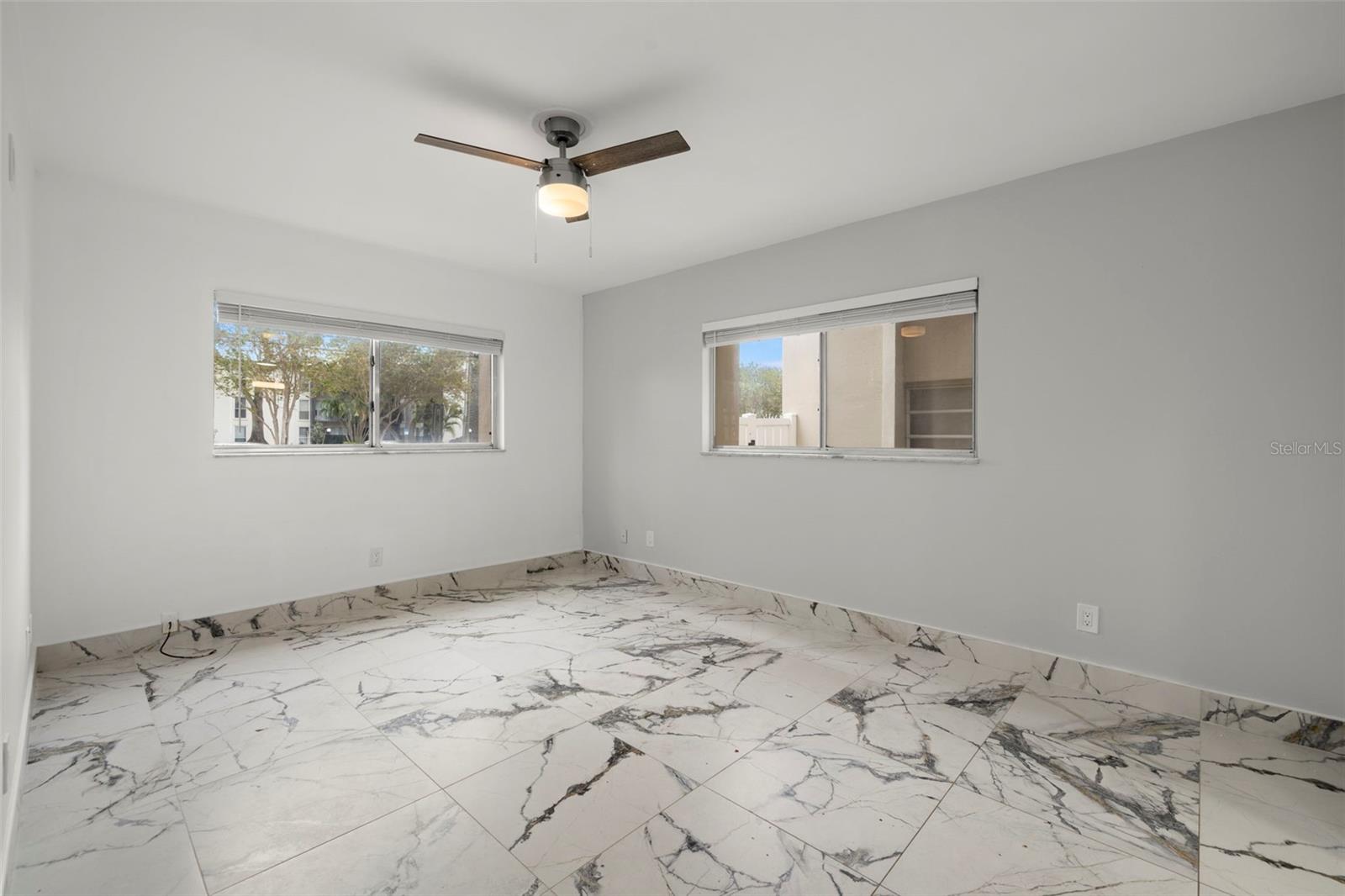 4610 W GRAY ST #110, TAMPA, FL, 33609