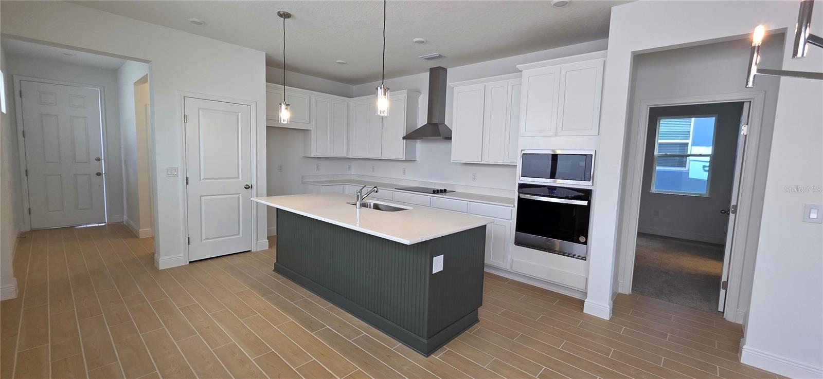 2116 SUNSHINE PEAK DR, MINNEOLA, FL, 34715