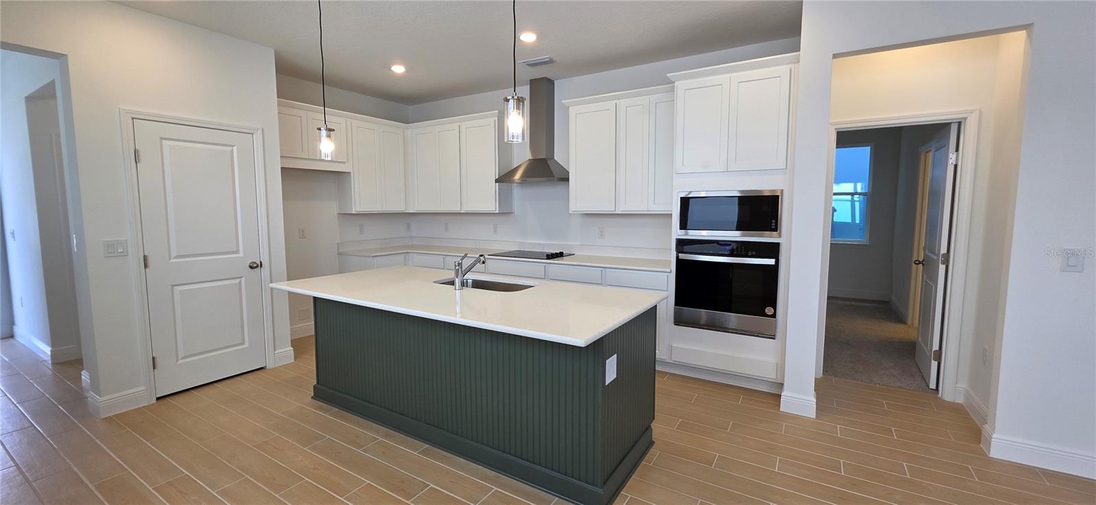 2116 SUNSHINE PEAK DR, MINNEOLA, FL, 34715