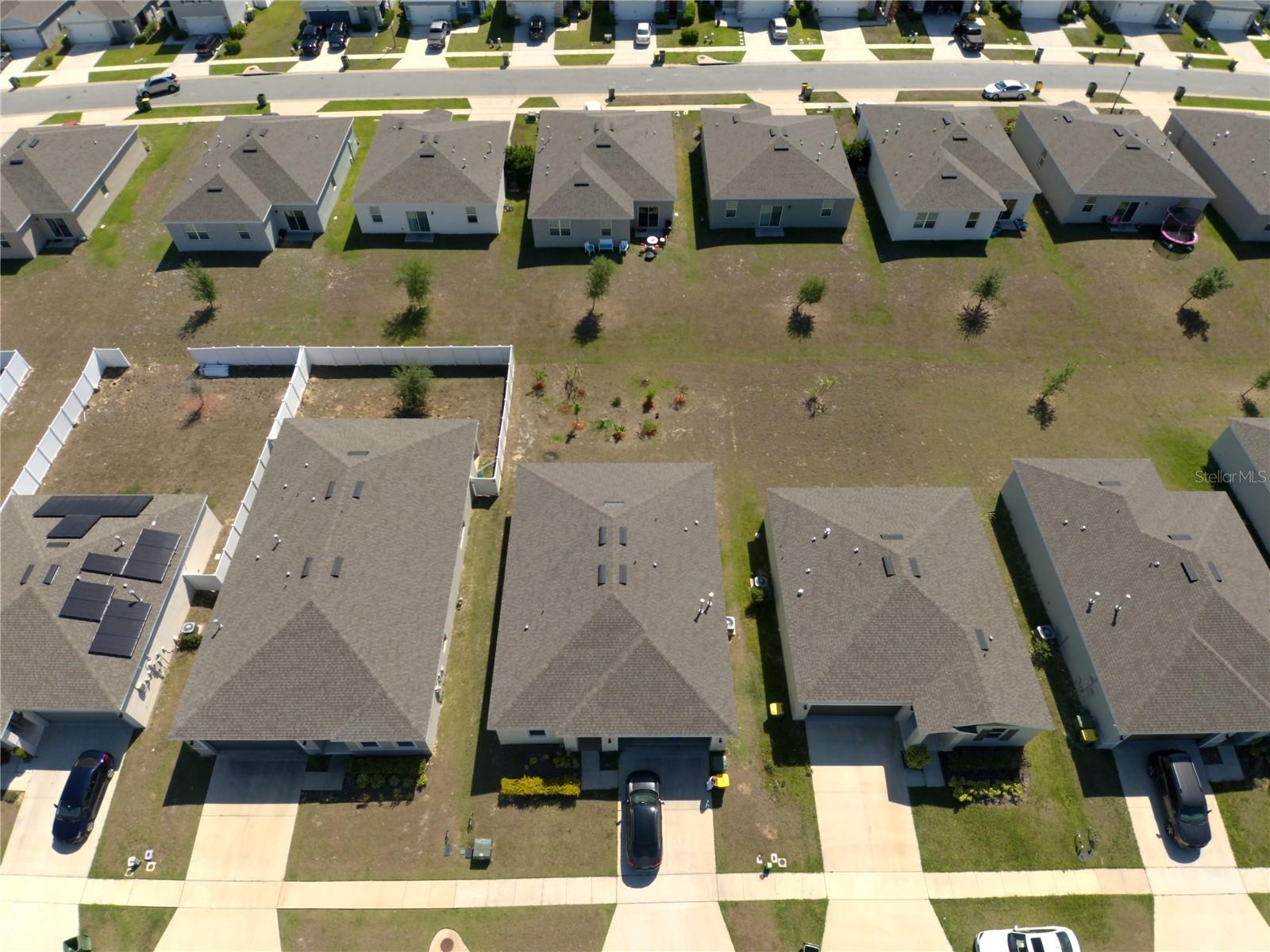 3363 CURLEW AVE, LEESBURG, FL, 34748