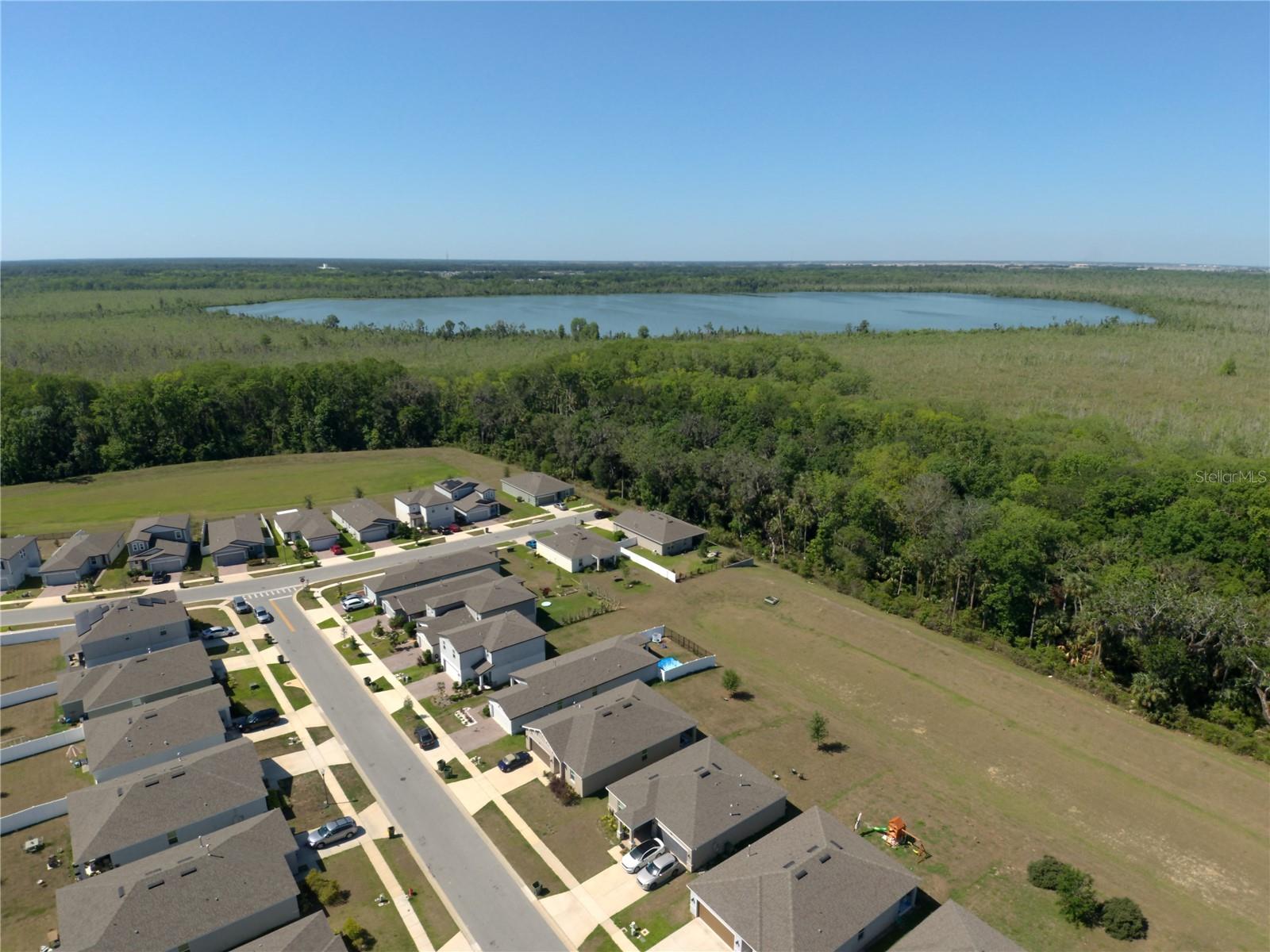 3363 CURLEW AVE, LEESBURG, FL, 34748