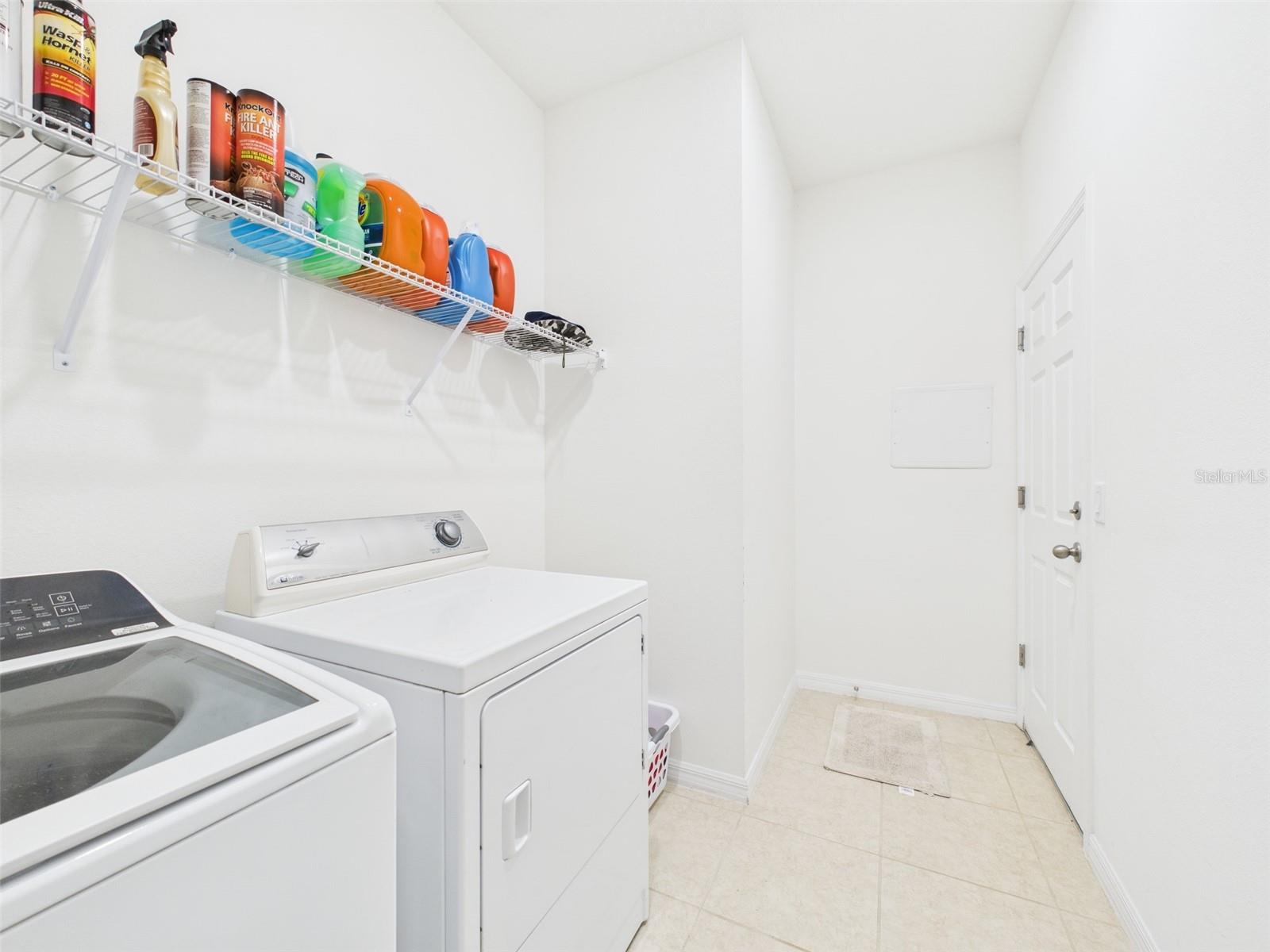 3363 CURLEW AVE, LEESBURG, FL, 34748