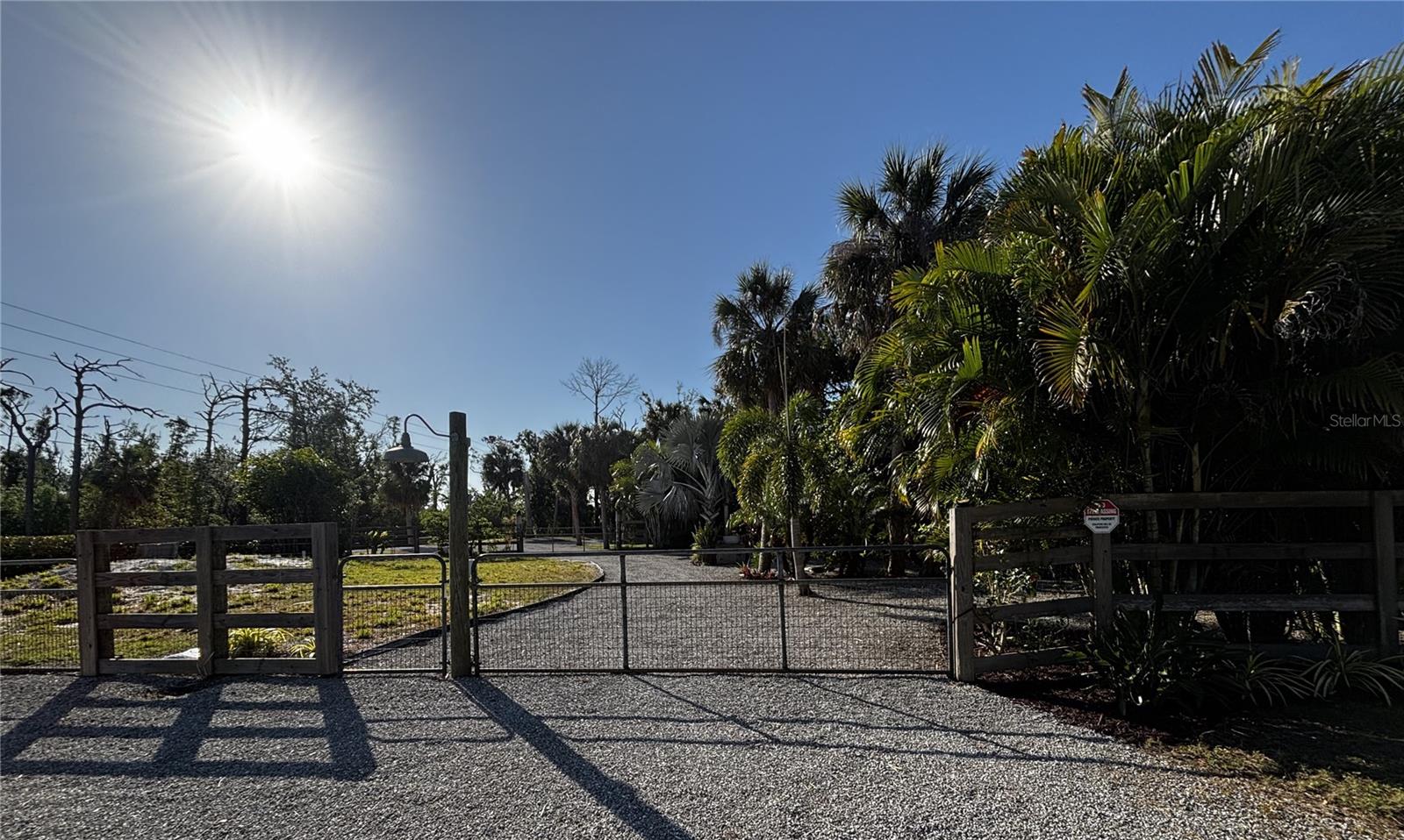 4262 SOUTHLAND AVE, PORT CHARLOTTE, FL, 33953