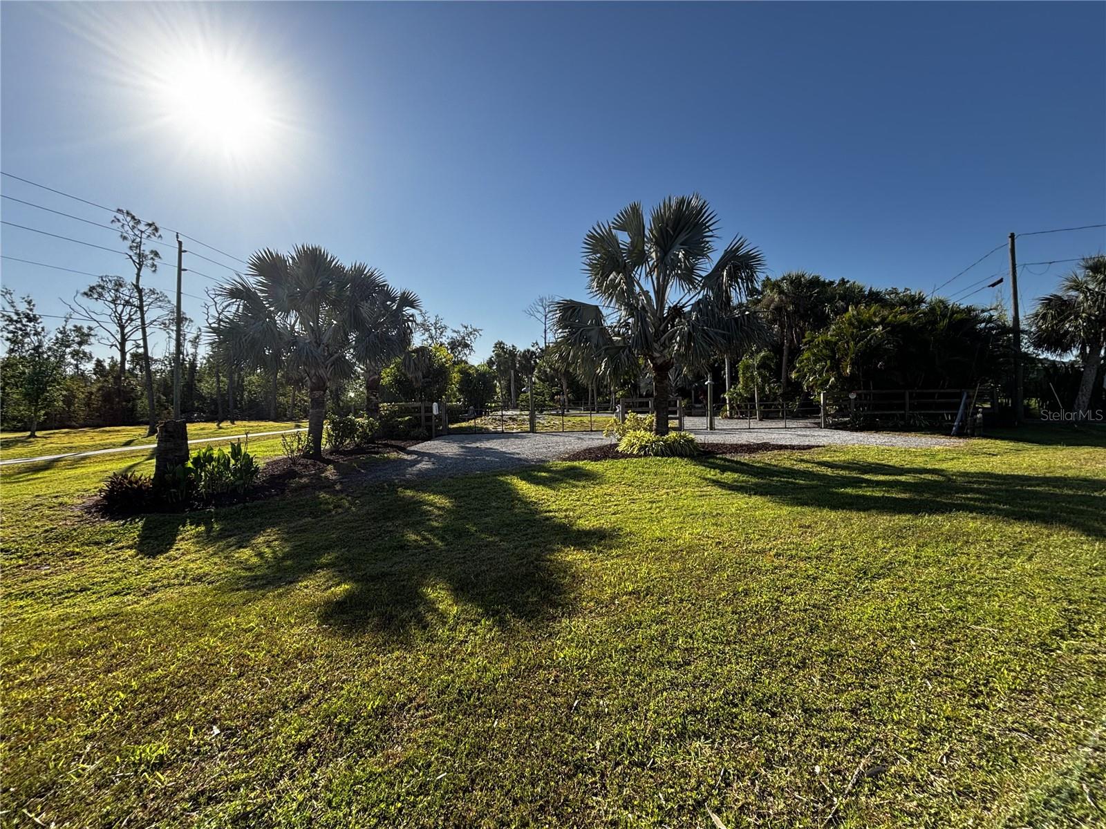 4262 SOUTHLAND AVE, PORT CHARLOTTE, FL, 33953