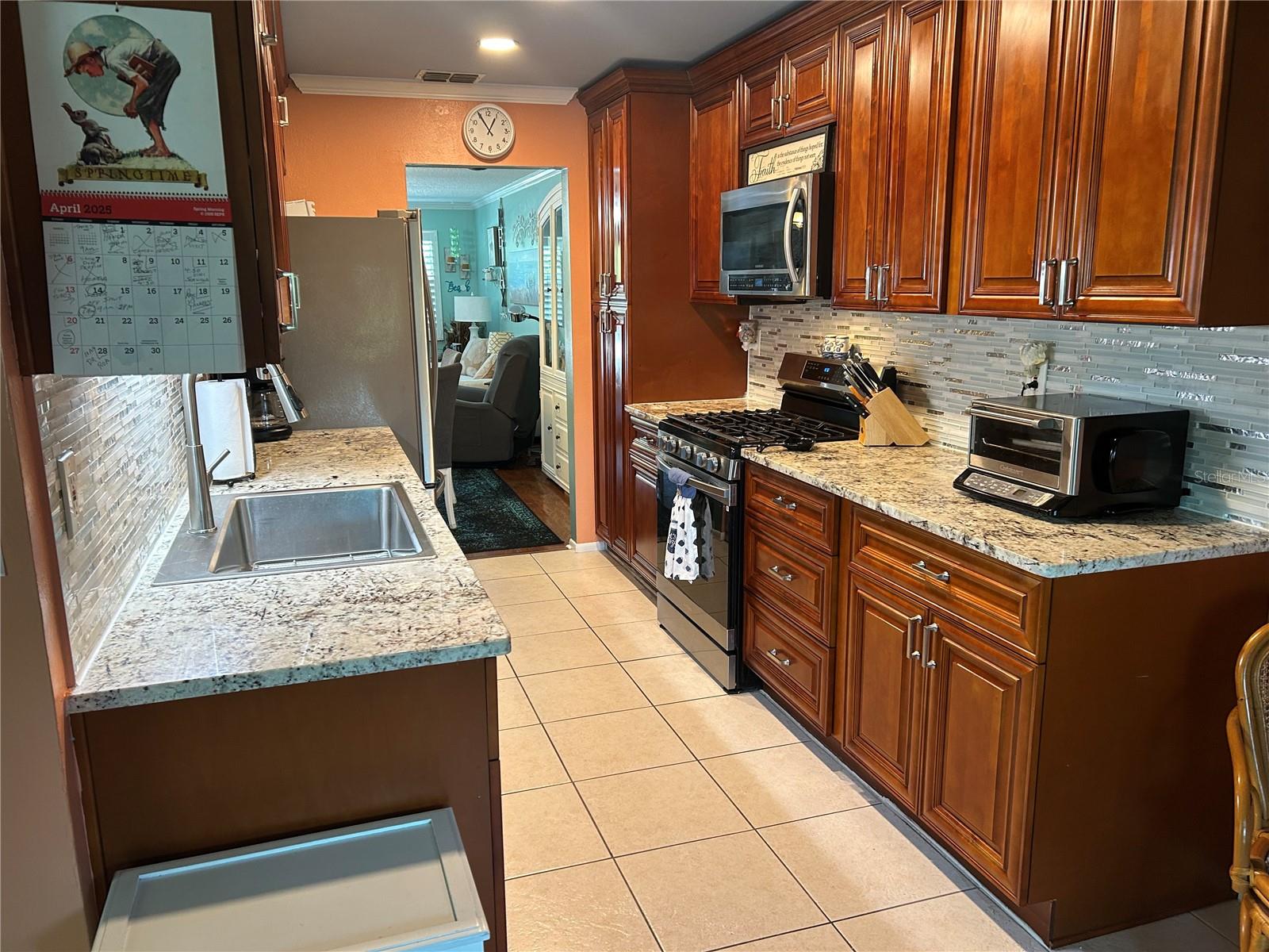 6190 80TH ST N #204, ST PETERSBURG, FL, 33709