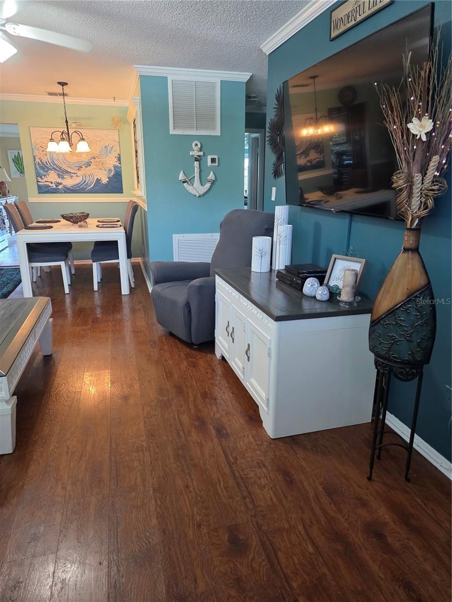 6190 80TH ST N #204, ST PETERSBURG, FL, 33709