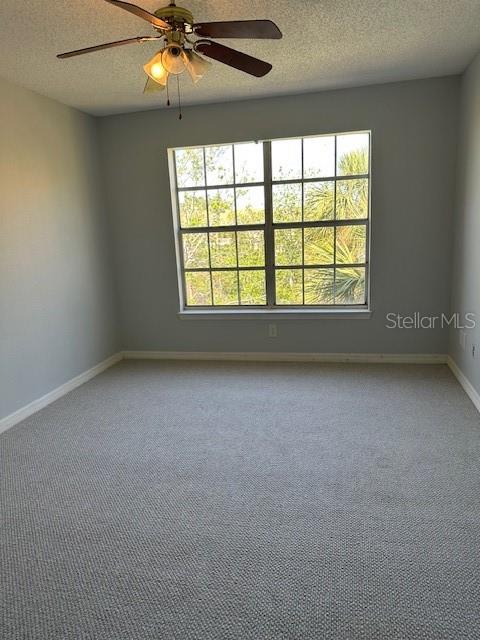 TB8375494 Property Photo