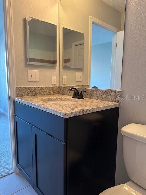 TB8375494 Property Photo