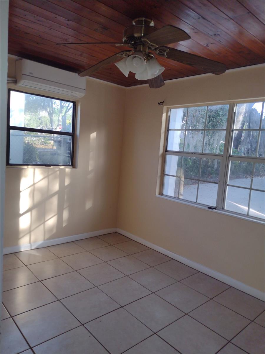 1928 SUNSET LN, CLERMONT, FL, 34711