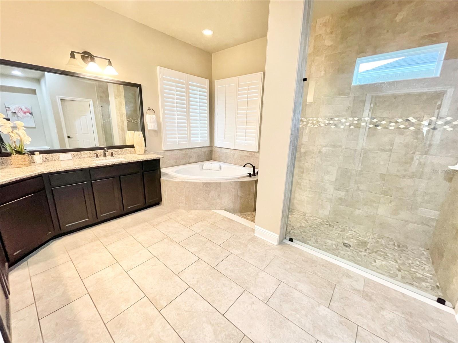 1301 CADENCE CT, BRANDON, FL, 33511