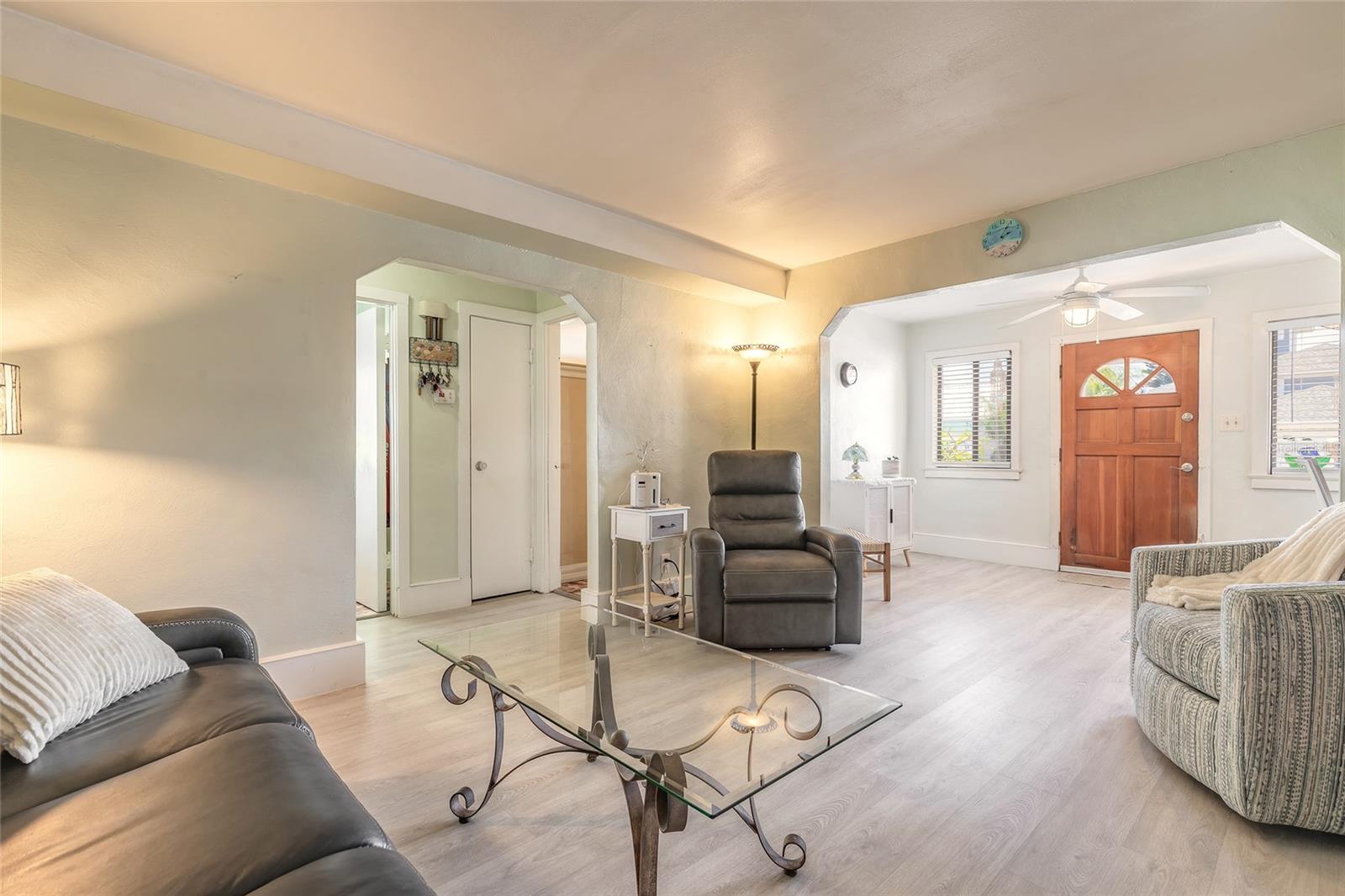 208 CRAWFORD RD, NEW SMYRNA BEACH, FL, 32169