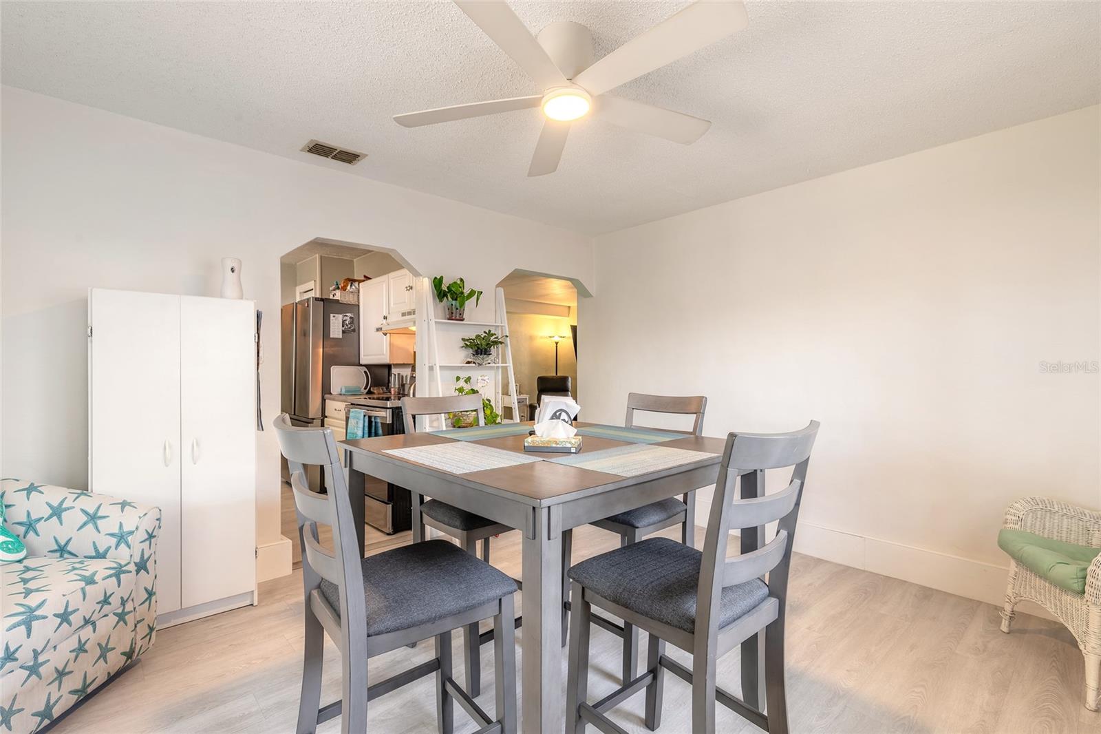 208 CRAWFORD RD, NEW SMYRNA BEACH, FL, 32169