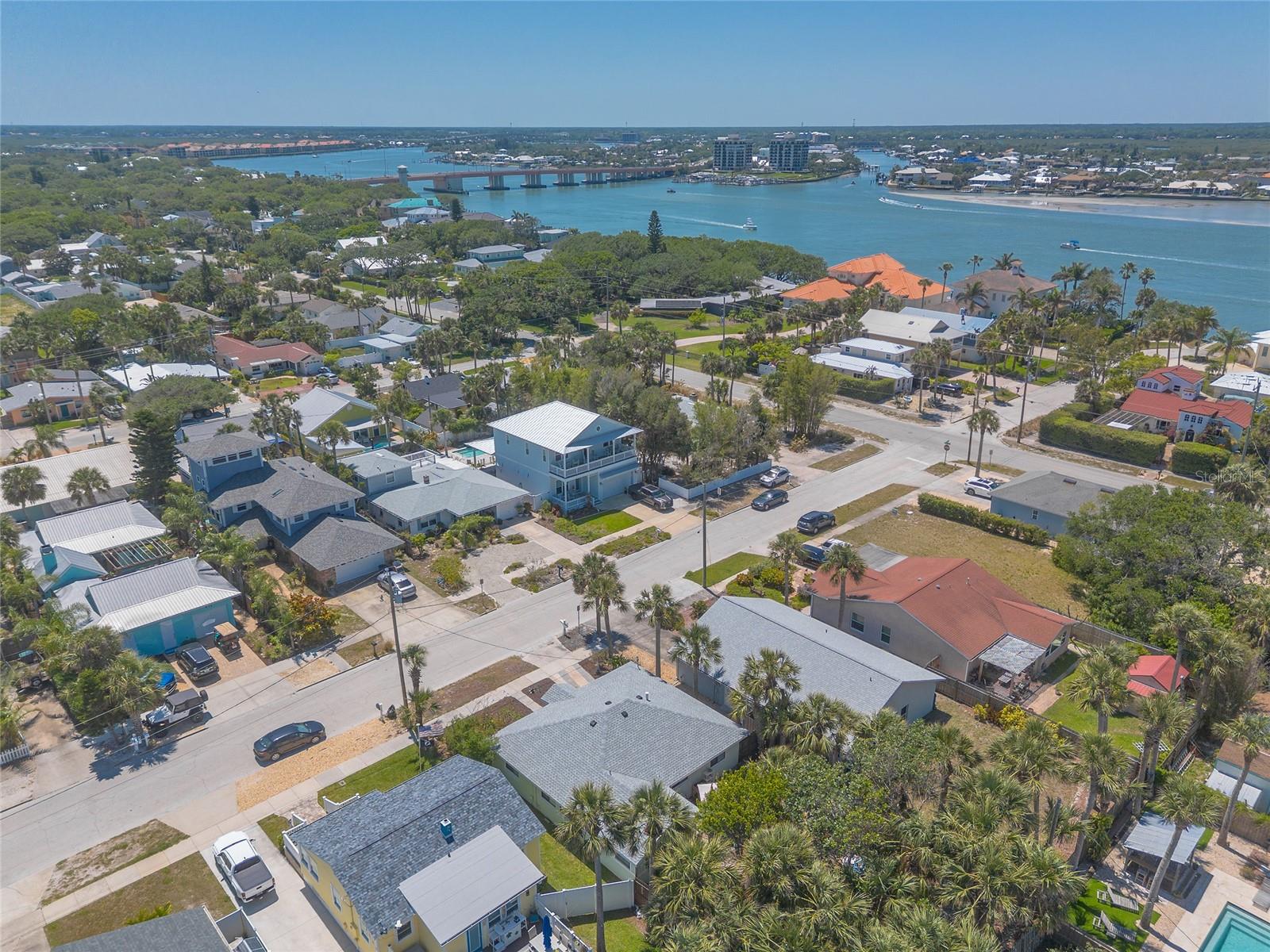 208 CRAWFORD RD, NEW SMYRNA BEACH, FL, 32169