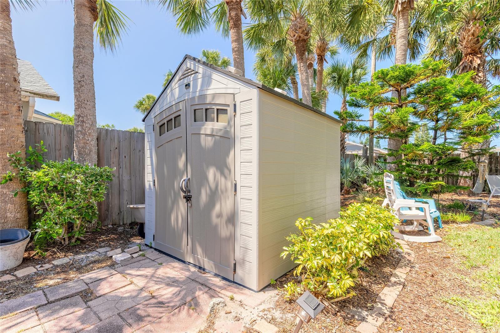 208 CRAWFORD RD, NEW SMYRNA BEACH, FL, 32169