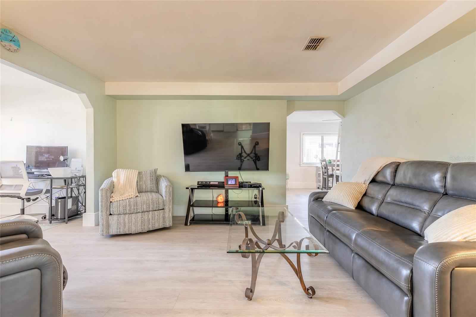 208 CRAWFORD RD, NEW SMYRNA BEACH, FL, 32169