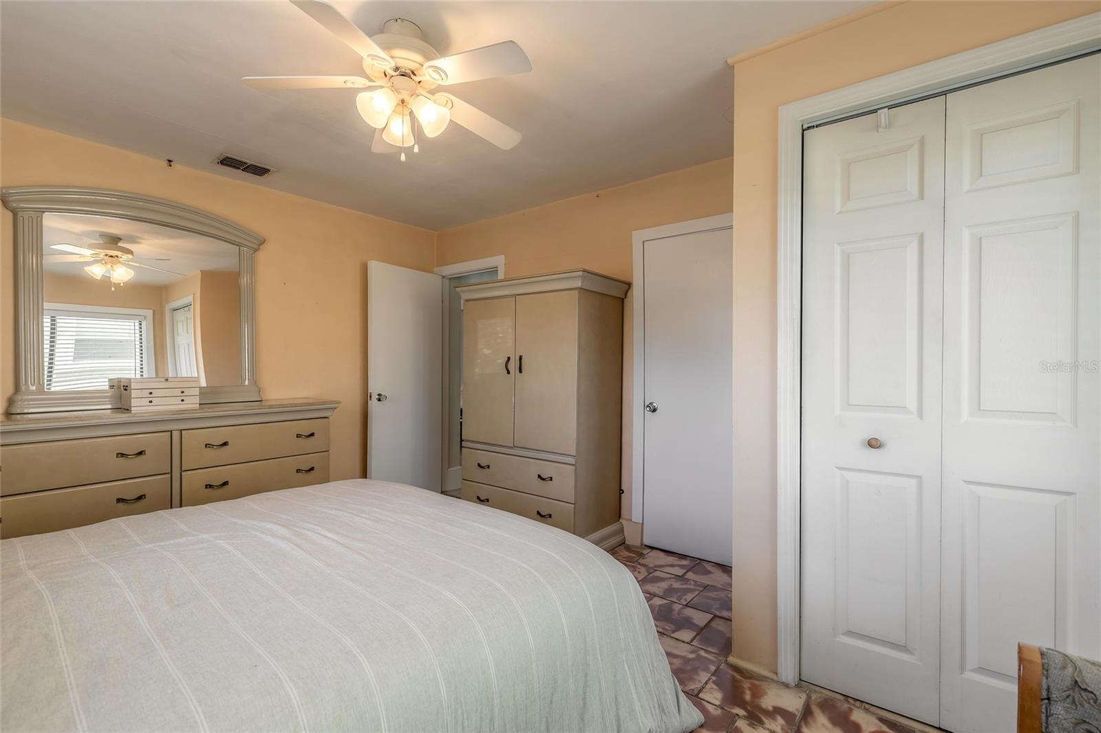 208 CRAWFORD RD, NEW SMYRNA BEACH, FL, 32169