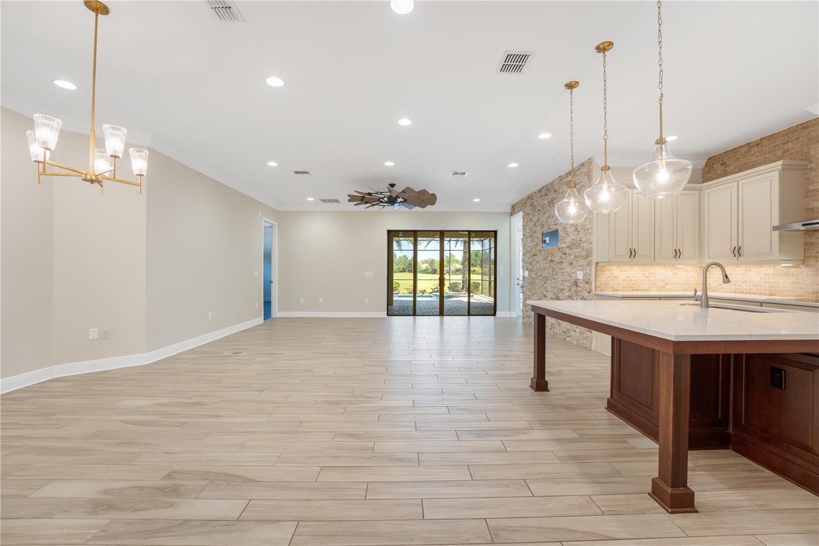 9895 WINNINGTON ST, ORLANDO, FL, 32832