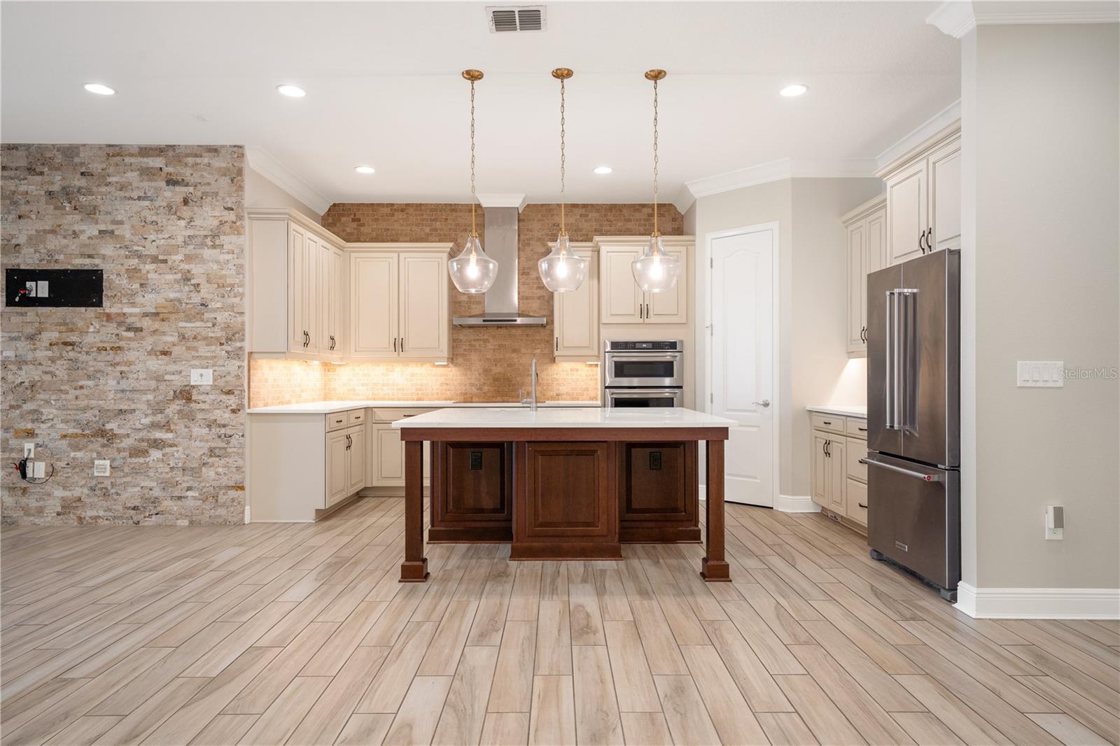 9895 WINNINGTON ST, ORLANDO, FL, 32832