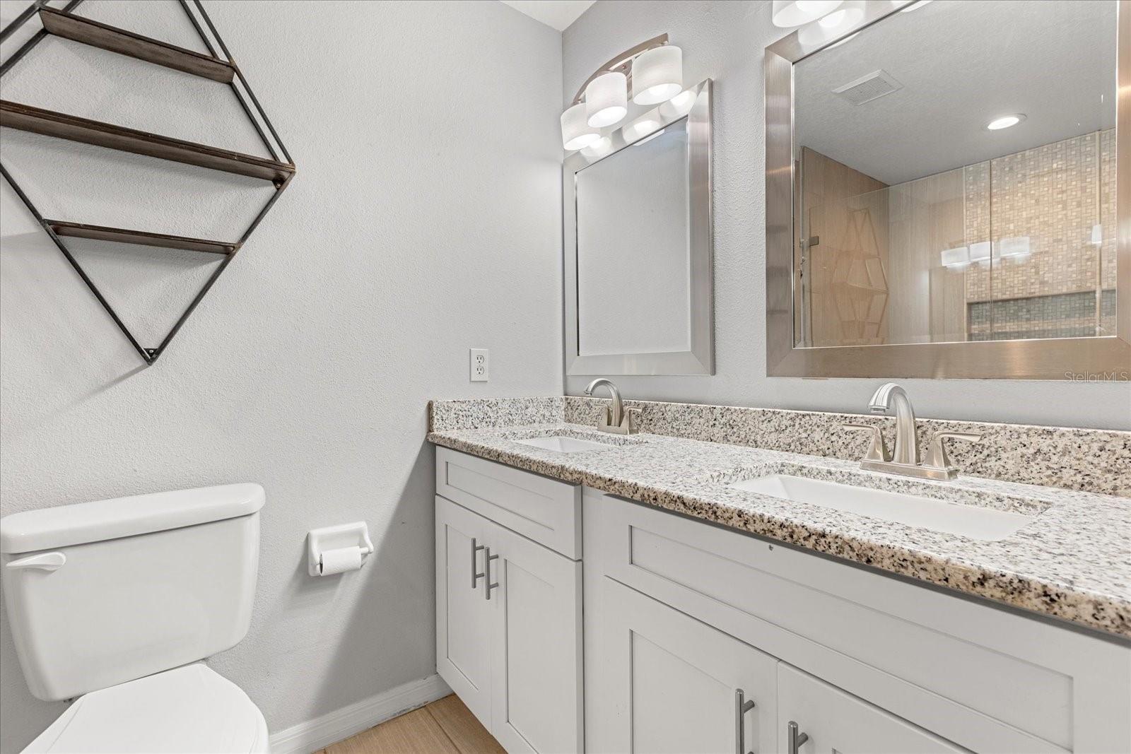 2565 ALBION AVE #2, ORLANDO, FL, 32833