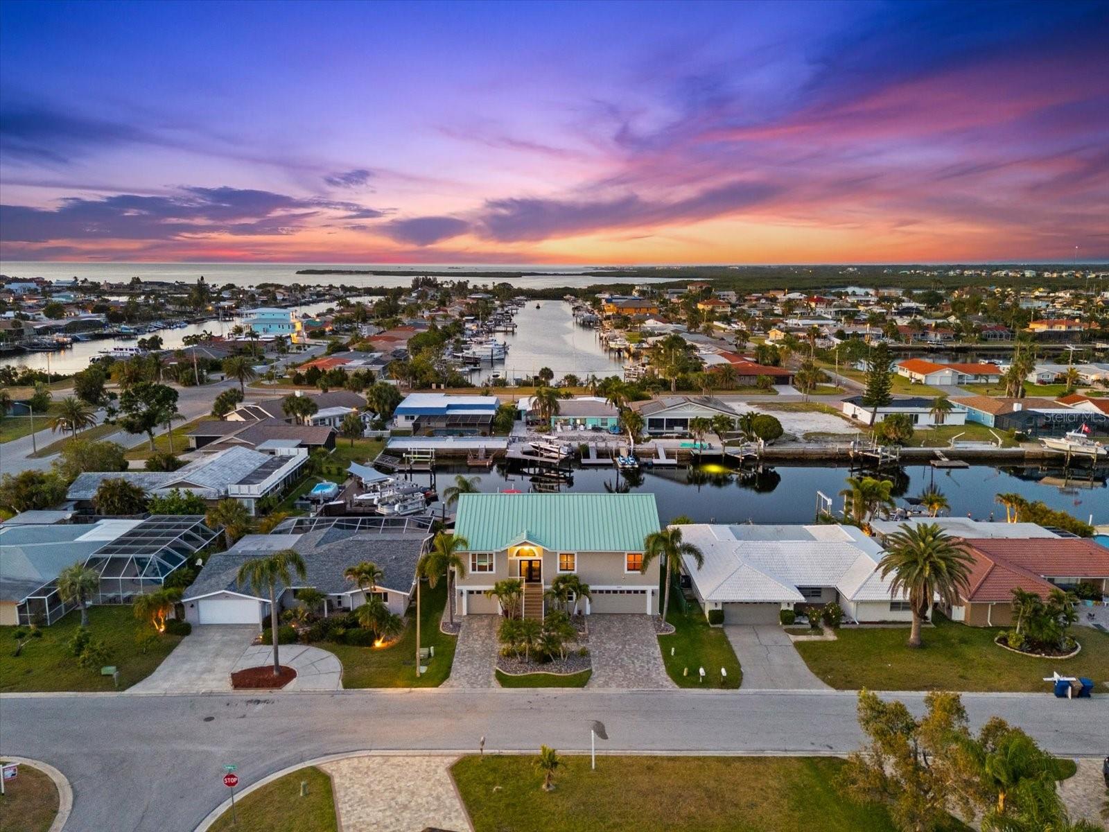 3505 SEAWAY DR, NEW PORT RICHEY, FL, 34652