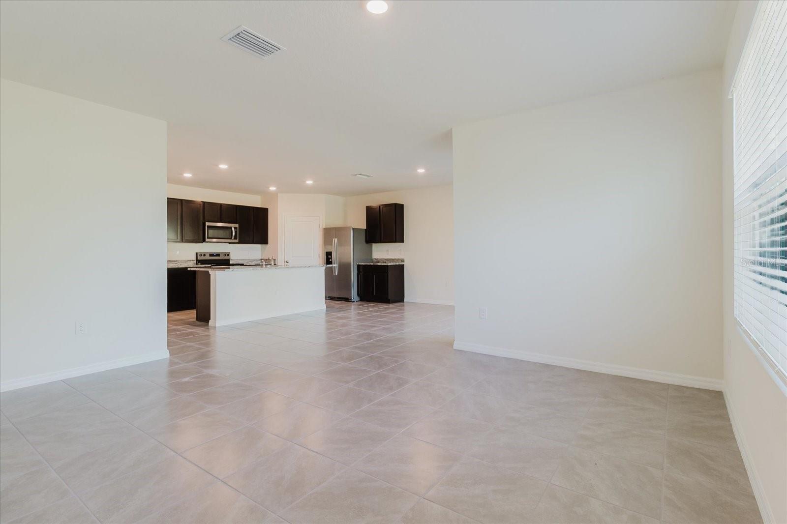 8210 JUNING CV, WESLEY CHAPEL, FL, 33545