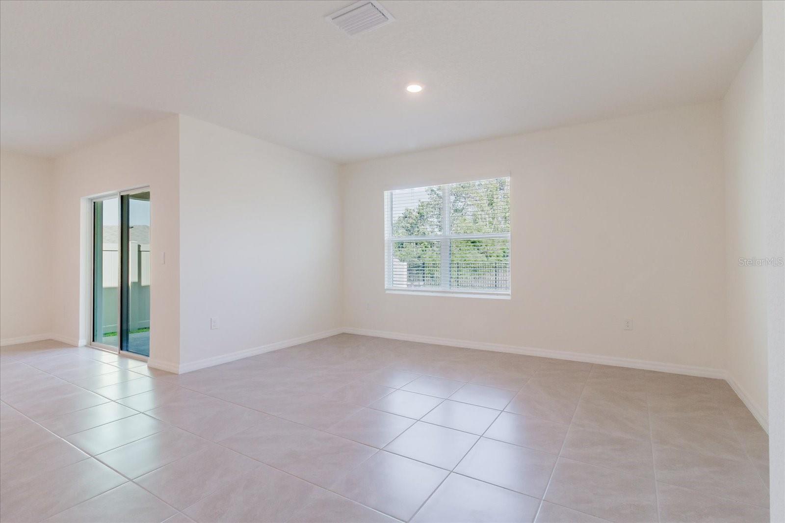 8210 JUNING CV, WESLEY CHAPEL, FL, 33545