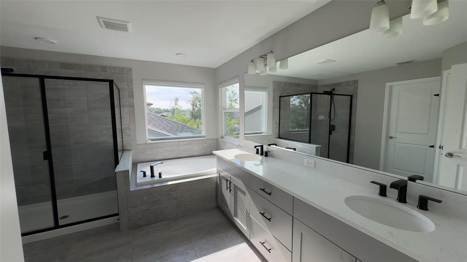 31810 ASBURY AVENUE, WESLEY CHAPEL, FL, 33545