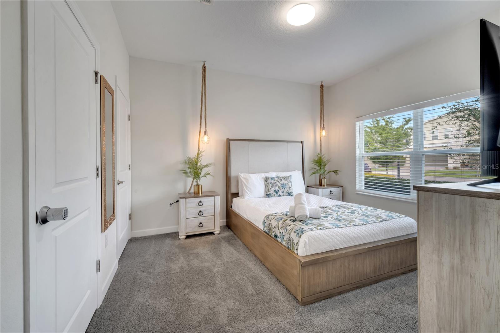 368 OCEAN COURSE AVE, DAVENPORT, FL, 33896