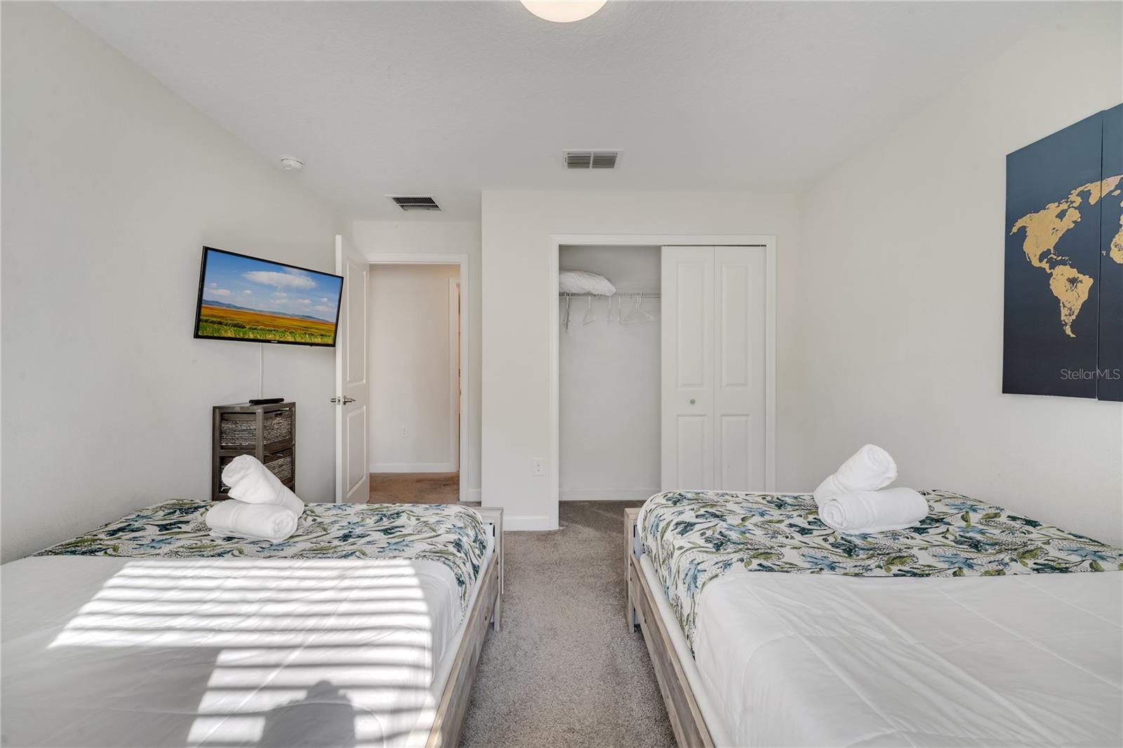 368 OCEAN COURSE AVE, DAVENPORT, FL, 33896