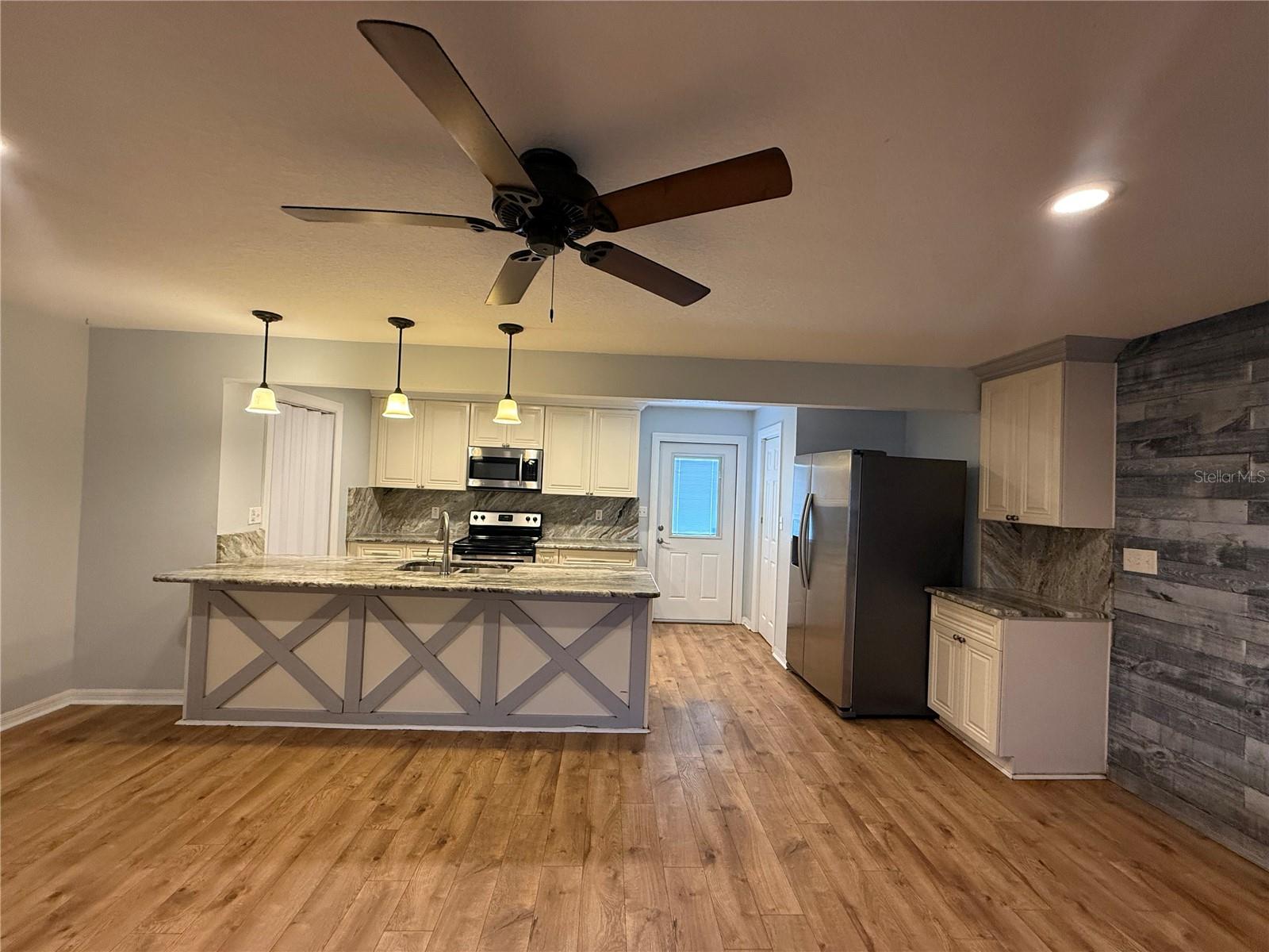 40709 MELROSE AVE, ZEPHYRHILLS, FL, 33540