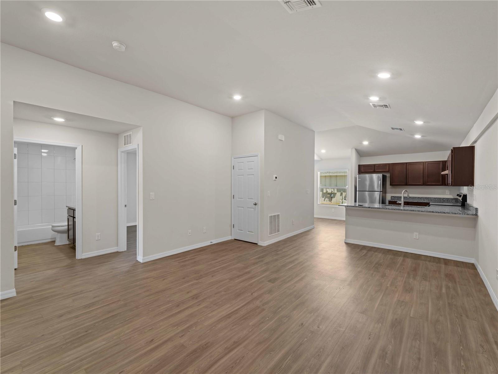 17190/17192 NIXON AVE, PORT CHARLOTTE, FL, 33948