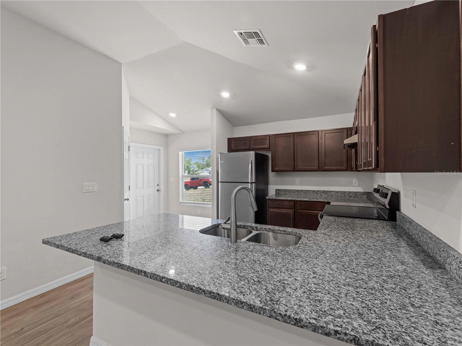 17190/17192 NIXON AVE, PORT CHARLOTTE, FL, 33948