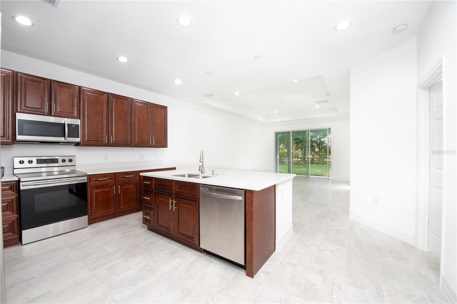 1081 UNIVERSAL REST PLACE PL, KISSIMMEE, FL, 34744